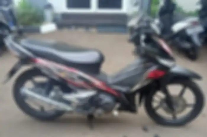 Motor murah Honda Supra X 125 dilelang di Jakarta.