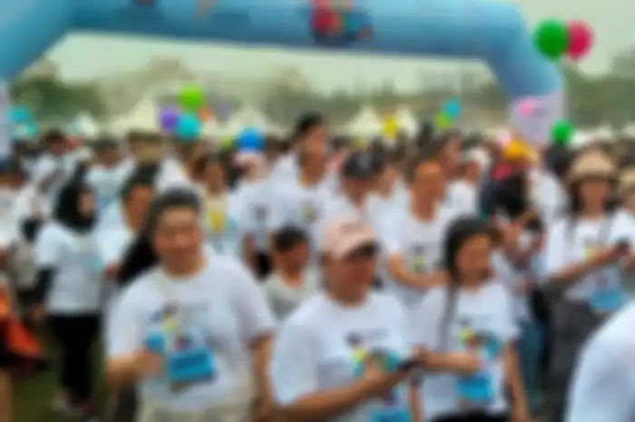 Kurang lebih 8.000 peserta berpartisipasi pada acara Paramount Color Walk 2023.
