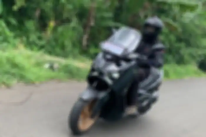 Fitur Yamaha XMAX Connected paling unggul enggak ada di motor matic lain.