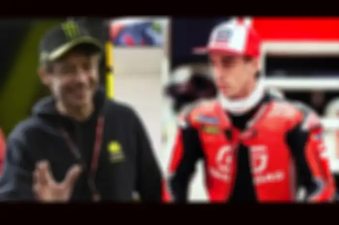 Legenda MotoGP Valentino Rossi bisa-bisanya sih disama-samakan dengan pembalap debutan MotoGP 2024 Pedro Acosta, ini faktanya
