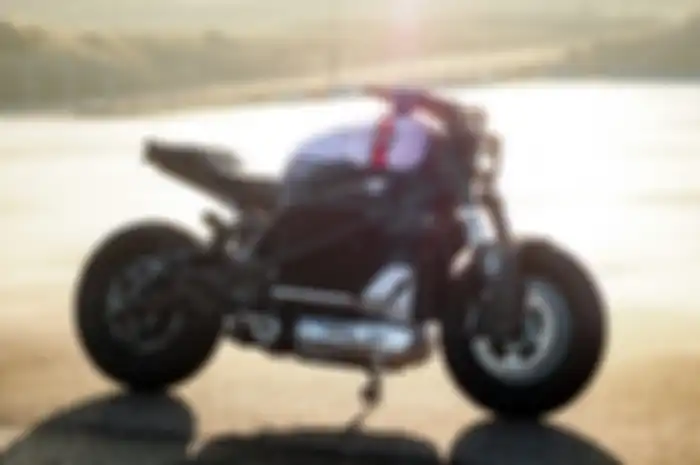 Hasil modifikasi motor listrik LiveWire One custom.