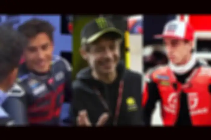 Pedro Acosta (kanan) disebut-sebut pembalap hebat MotoGP siklus 10 tahuanan terungkap Valentino Rossi (tengah) dan Marc Marquez juga siklus 10 tahunan