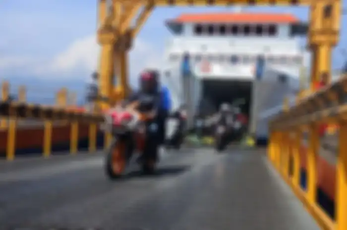 Mudik musim libur Natal dan Tahun baru bisa gratis yang disediakan PT Pelni, jangan pakai motor. 