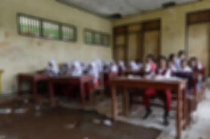 Setidaknya sudah 11 kali Indonesia berganti kurikulum, sejak 1947. Artikel ini semoga bisa menemani Anda di hari pertama masuk sekolah.