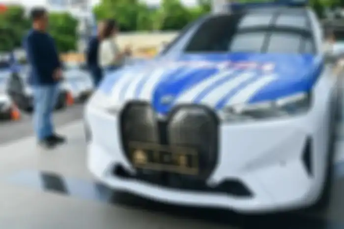 Mobil patroli canggih BMW IX Electric untuk Korlantas Polri