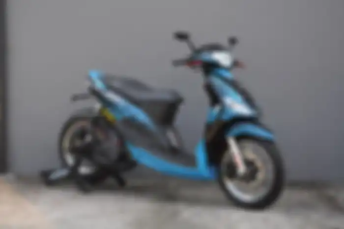 Hasil konversi alias modifikasi Yamaha Mio menjadi motor listrik.