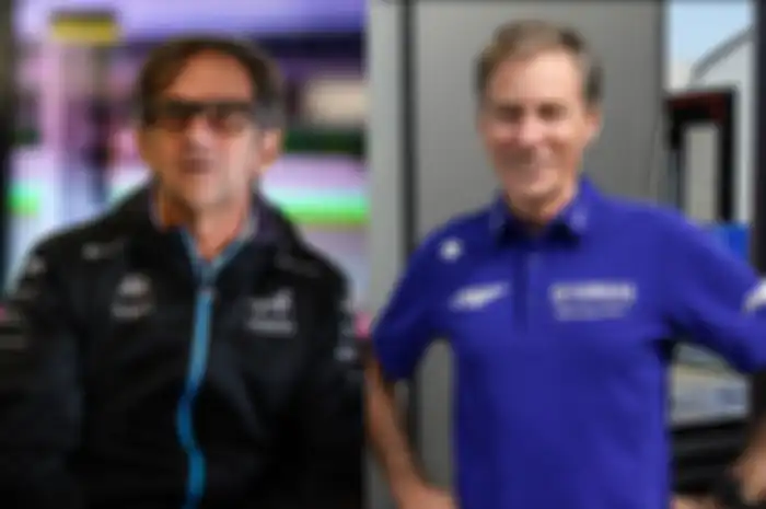 Santer teman dekat Valentino Rossi Davide Brivio (kiri) disebut-sebut jadi suksesor Lin Jarvis di Yamaha pabrikan tahun depan
