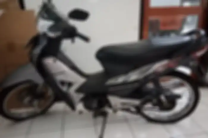 Honda Fit X motor murah akan dilelang KPKNL Yogyakarta, buka harga Rp 2 jutaan.