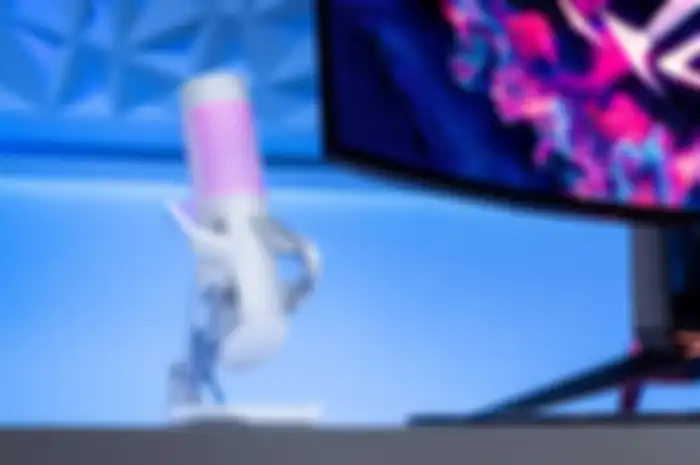 ROG Carnyx, mic condensor yanv didesain bagi para gamers dengan sentuhan ala ROG