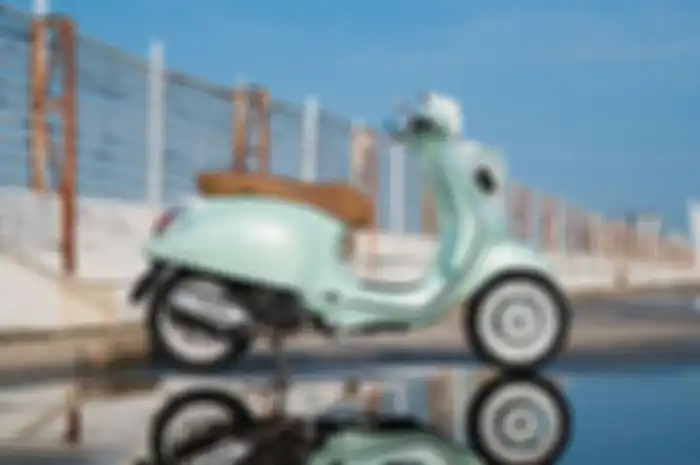 Ilustrasi modifikasi motor Vespa matic.