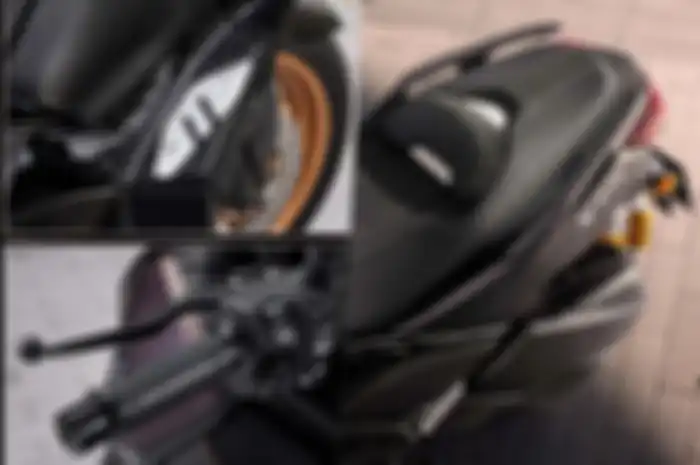 Aksesoris bawaan Yamaha XMAX Tech Max 2024 di Thailand