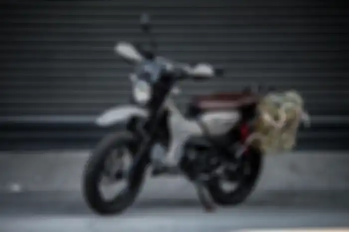 Modifikasi motor bebek trail Yamaha PG-1 siap motocamping.