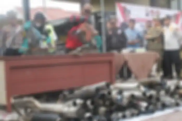 Ancaman pembuat dan pedagang knalpot brong bisa kena denda cukup mahal Rp 50 juta, waspada dari sekarang