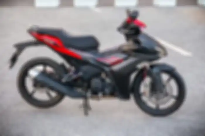 Modifikasi motor Yamaha Exciter 155 alias Yamaha MX King 155.