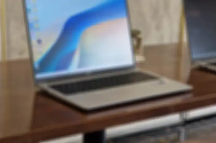Huawei memperkenalkan laptop Matebook D16, laptop dengan layar besar nan powerfull dan berat hanya 1.6 KG