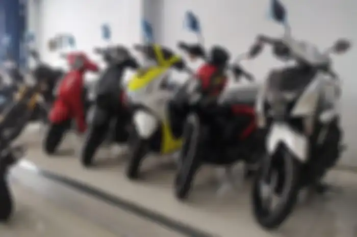 Foto ilustrasi dealer Yamaha. Jangan kaget kalau harga motor baru naik gara-gara PPN naik jadi 12 persen.