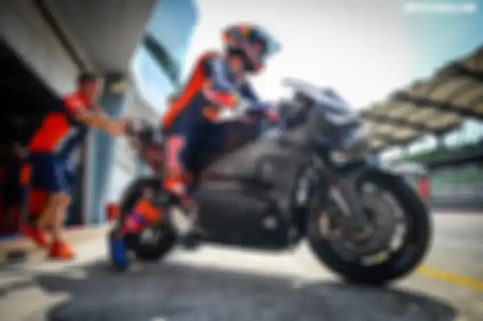KTM dengan sasis karbon bisa kasih perlawanan ke Ducati