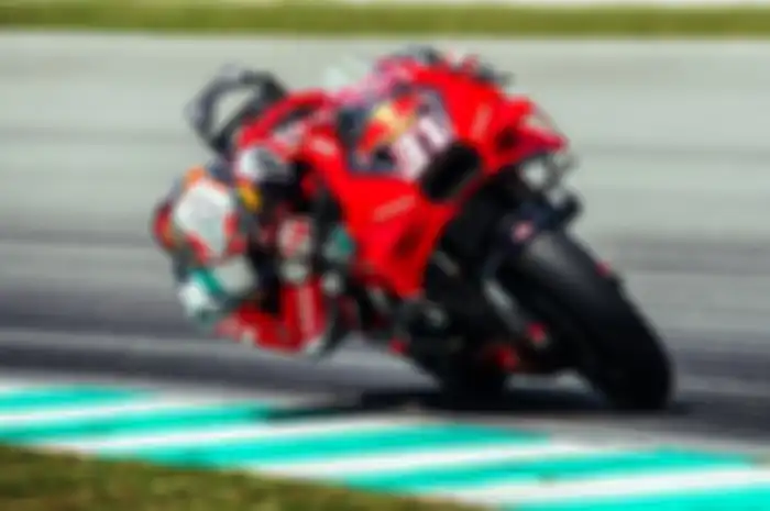 Pedro Acosta, rookie atau pembalap debutan di MotoGP 2024 punya rekam jejak prestasi yang lebih keren dari Marc Marquez. 