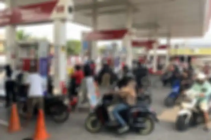 Jika benar Pertalite dihapus akan digantikan bensin jenis baru campuran ampas tebu, mesin motor lebih kuat tahan lama.