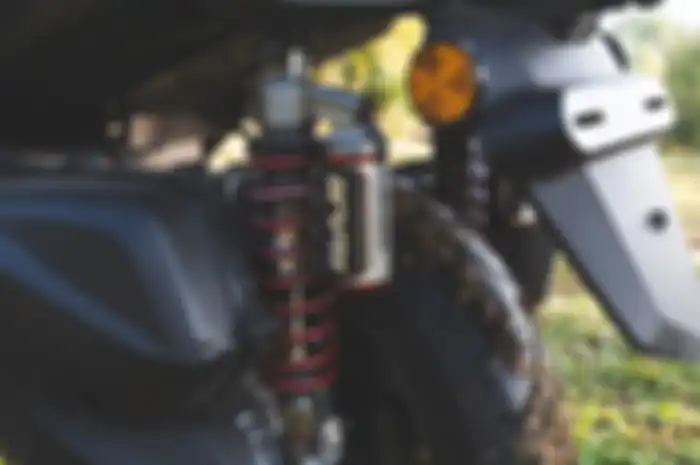 Suspensi KYB High Performance diluncurkan di IIMS 2024. Diperuntukan untuk Yamaha XMAX dan Aerox. 
