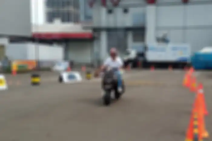 Area test ride motor baru di IIMS 2024.