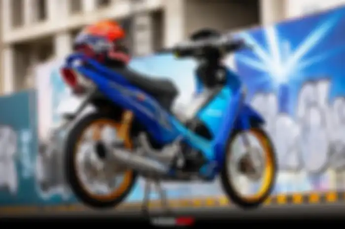 Modifikasi motor Honda Supra X 125 alias Supra Bapak.