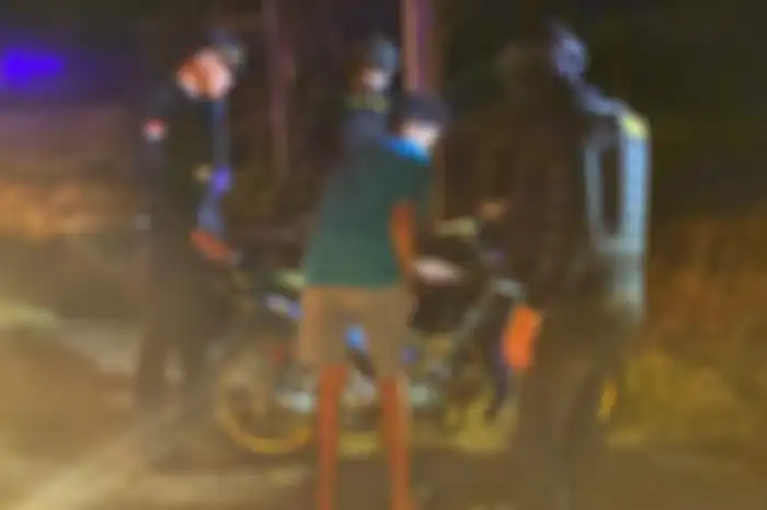 Motor dengan knalpot brong milik remaja Jepara ditangkap saat ingin balap liar.