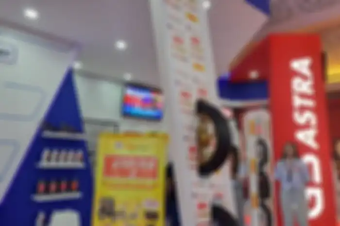 Banyak diskon di booth Astra Otoparts di IIMS 2024