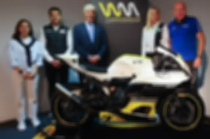 FIM WorldWCR 2024 pakai motor Yamaha R7