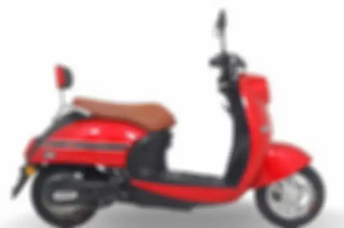 Motor listrik murah Exotic Vito desainnya mirip Honda Scoopy, apa keunggulannya dan berapa jauh jarak tempuhnya.