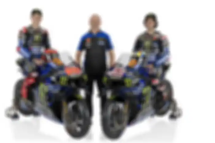 Massimo Meregalli (tengah) ungkap fakta sebenarnya bikin Fabio Quartararo (kiri) dicap pembalap MotoGP doyan komplain, bersama Alex Rins (kanan)