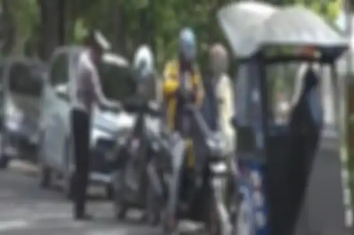 Suasana razia pajak kendaraan di Kota Gorontalo, STNK dicek.