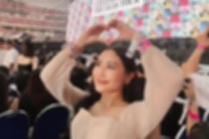 Keseruan Prilly Latuconsina nonton konser Taylor Swift