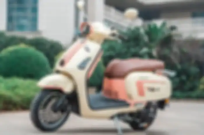 Motor murah gaya matic retro lawan Yamaha Grand Filano dan Honda Stylo 160.