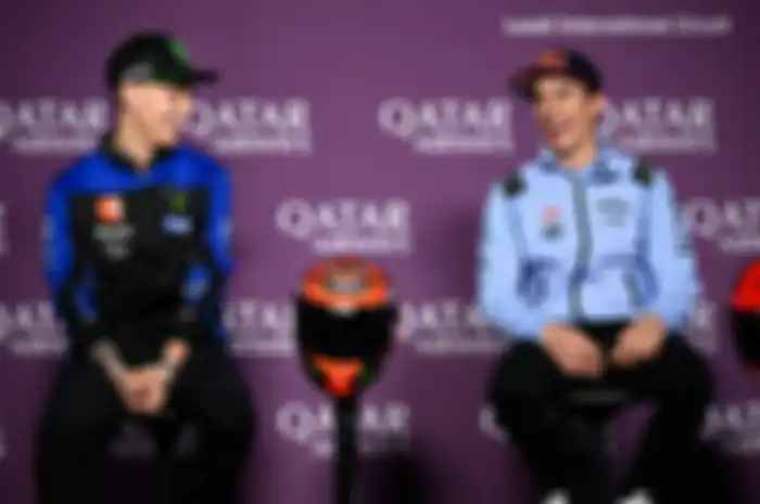 Marc Marquez bikin senyum bareng seisi konferensi pers MotoGP Qatar 2024, gara-gara dihujani pertanyaan tidak masuk hitungan juara dunia musim ini