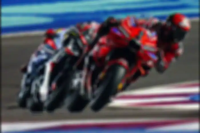 Francesco Bagnaia memenangkan MotoGP Qatar 2024 dengan sempurna. Kemenangan pertamanya di Losail dalam sejarah kariernya. 