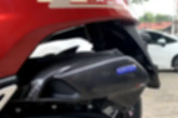 Cover part carbon untuk modifikasi motor Honda Stylo 160 sudah tersedia.