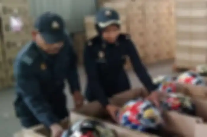 Peredaran helm Arai palsu di Malaysia mulai dibasmi