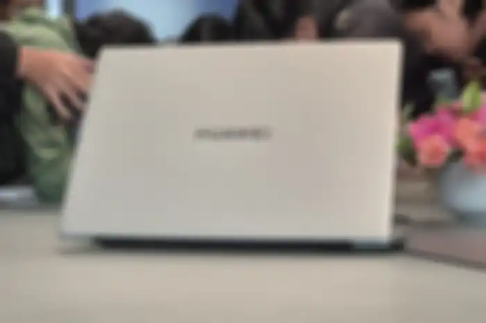 Huawei Matebook D14 edisi 2024 resmi diperkenalkan dengan harga 10 jutaan dan desain all metal yang mewah