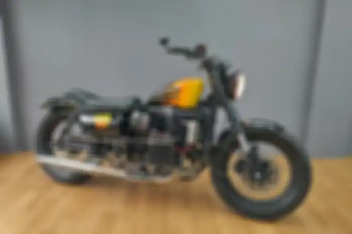 Modifikasi motor gaya bobber basis mesin Yamaha NMAX.