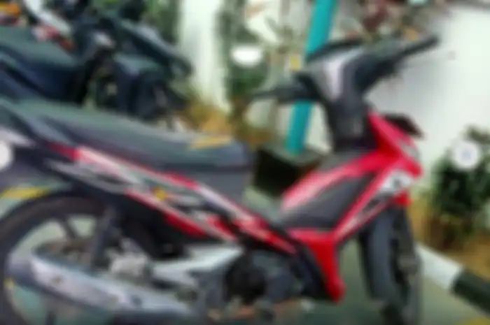 Buruan sikat buat persiapan Lebaran nanti ada motor murah Rp 3 jutaan Honda Supra X tahun 2014 kondisi mulus dokumen lengkap.
