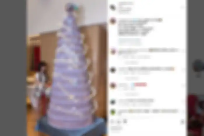 influencer asal China beri tumpukan uang untuk kado ulang tahun suaminya