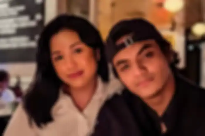 Vadel Badjideh dan Lolly, putri Nikita Mirzani 