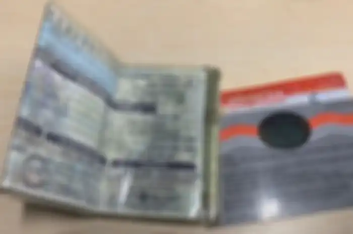 Catat nih polisi tidak akan tilang pemotor yang SIM dan STNK nya mati saat libur Lebaran malah diberikan ampunan.