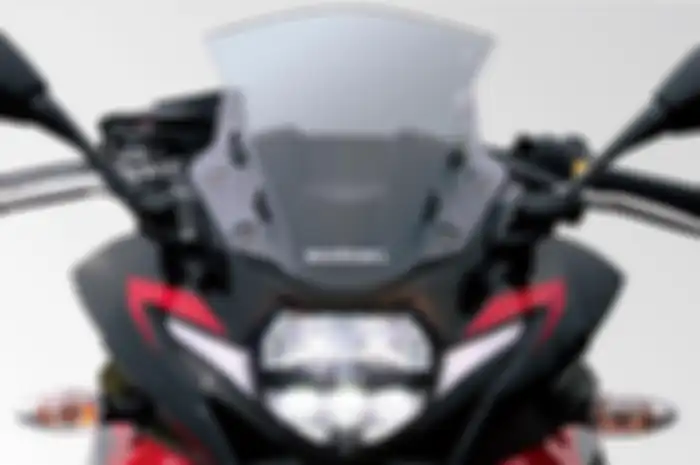 Motor baru Suzuki ini siap jegal Ninja 250 dan CBR250RR.