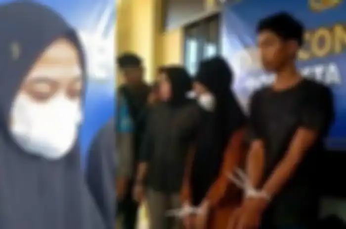 Novi Damayanti (24), menantu dalangi pembunuhan ibu mertuan, Mirna (51) di Kendari