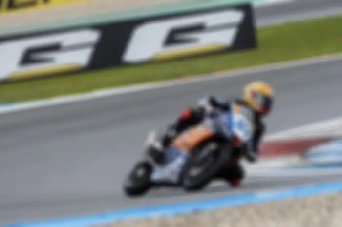 Aldi Satya Mahendra gagal naik podium di World Supersport 300 Belanda