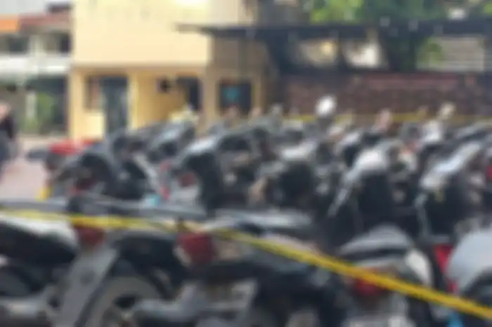 Polisi Tambora amankan puluhan motor yang dicuri oleh tiga maling motor. Ada Honda BeAT jadi favorit.