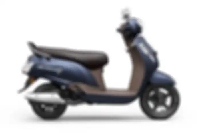 (Ilustrasi) Suzuki bersiap produksi motor listrik murah di 2024.