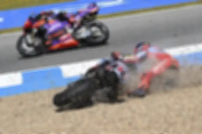 Para pembalap jatuh berjamaah di sprint race MotoGP Spanyol di Sirkuit Jerez